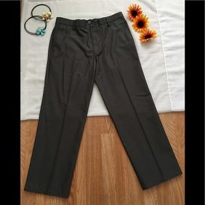 Dockers Men’s Straight Fit Khaki Gray Dress Pants